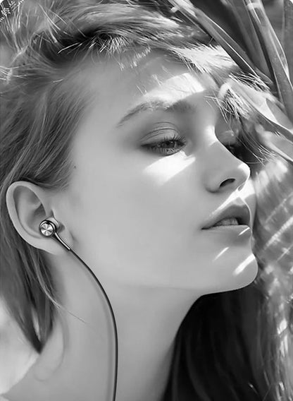 3.5mm Wired Earphone In Ear Headset HIFI Heavy Bass Earbuds Monitor Sports Headset Stereo Music Gaming Headphone with Microphone